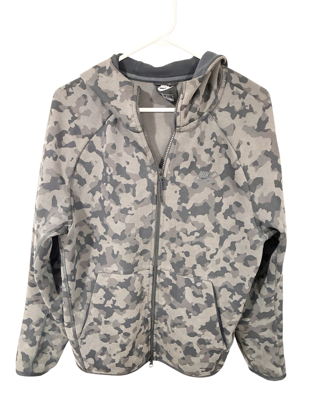 Nike Tech Fleece Gray Camo Hoodie Full Zip Sweatshirt Size Medium